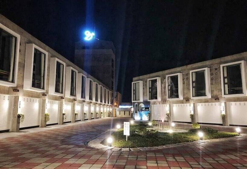 هتل 22°c Cold Spring