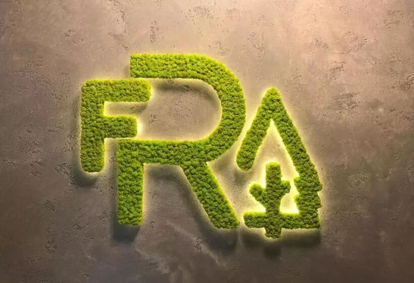 هتل Forest