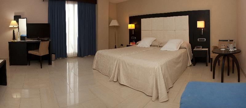 ホテル Marina D'or