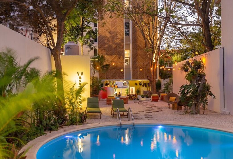 Oostel Smart Capsule Hostel   Tulum Pueblo