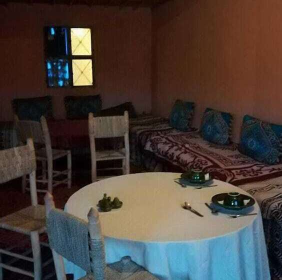 Pension Caravan Renard Du Désert