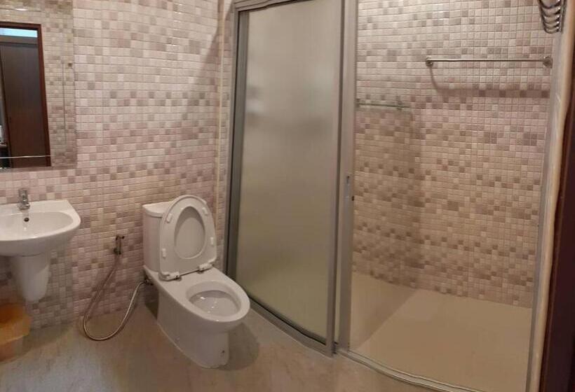 פנסיון Green Mango Resort