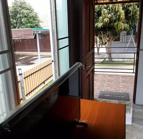 Majatalo Green Mango Resort