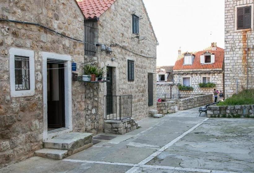 پانسیون Holiday Home Kazerma