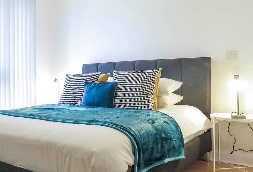 Tudors Esuites Birmingham Apartments With Gated Parking