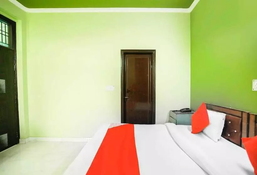 Hotelli Chs Villa By Oyo Rooms