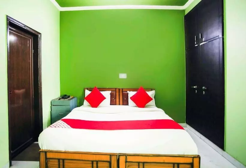 Hotelli Chs Villa By Oyo Rooms