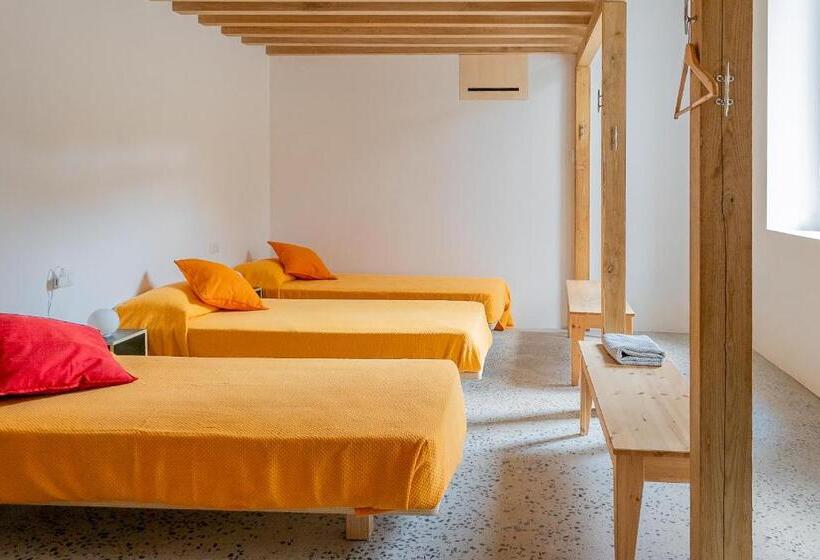 فندق ريفى Agriturismo La Derta