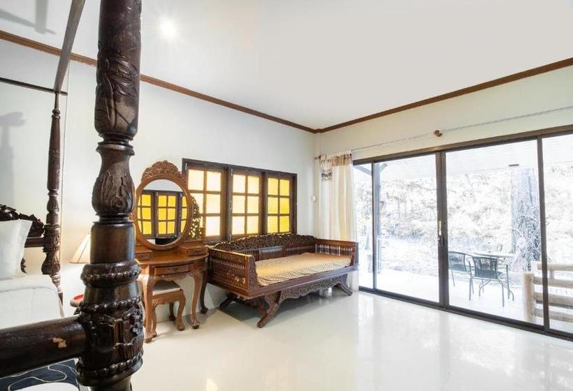 호텔 Capital O 834 Iyara Resort & Spa