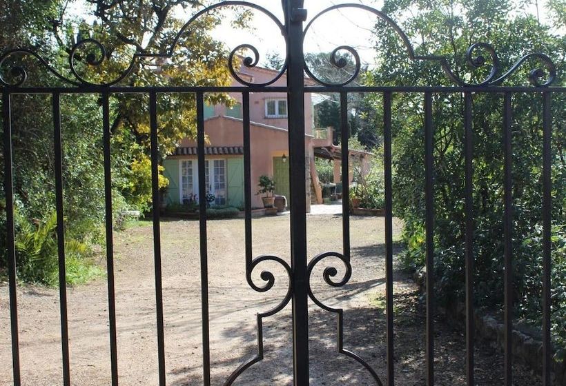 La Source By Gites De France