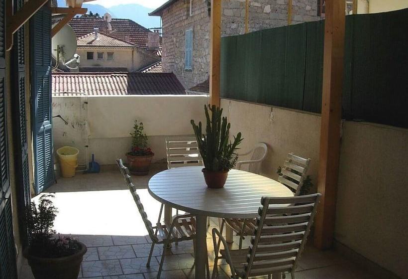 Les Hirondelles By Gites De France