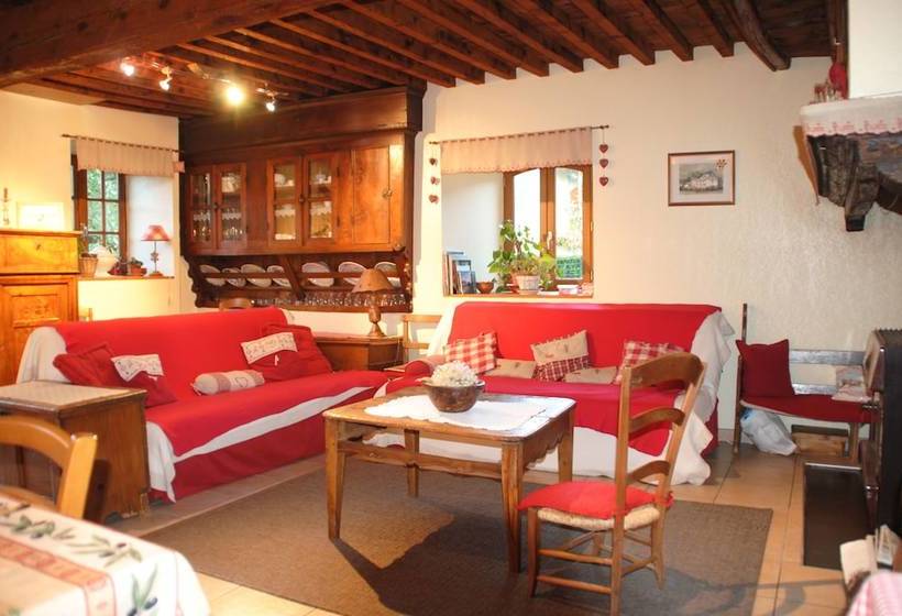 بنسيون La Condorinette