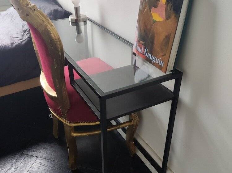 צימר Sézane S Lodges: Shared Home   Not Hotel   In Museum District