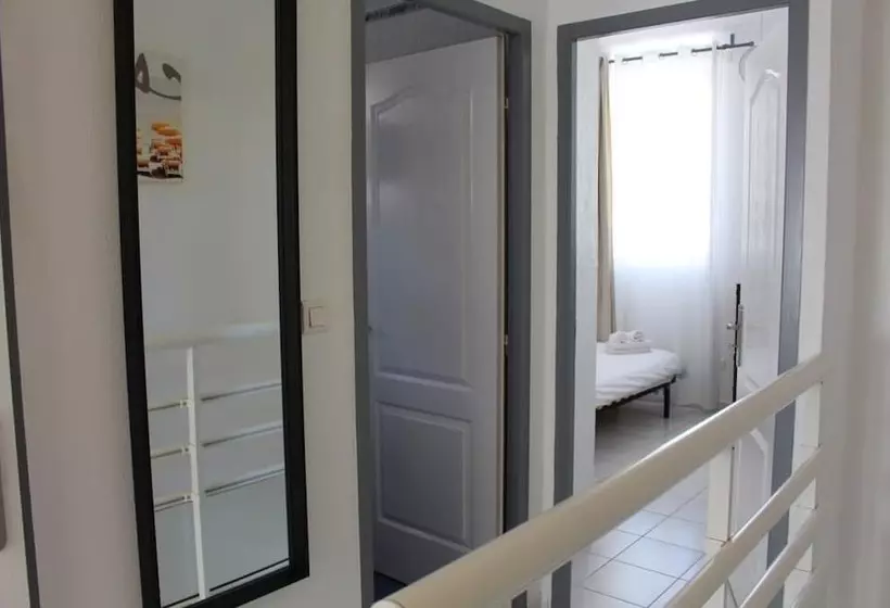 Residence Enzo Paradise