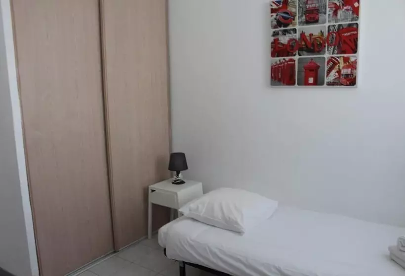 Residence Enzo Paradise