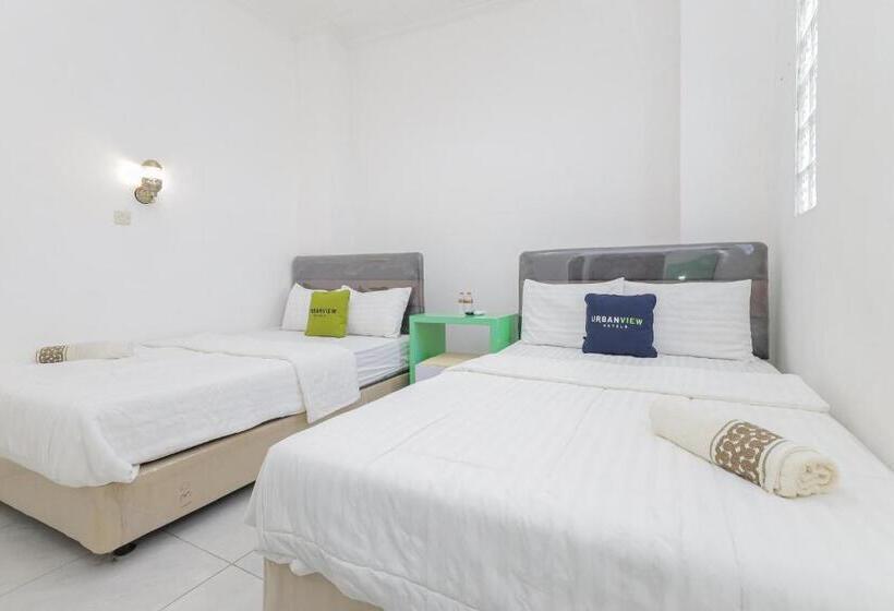 Urbanview Hotel Near Jatim Park 3 By Reddoorz