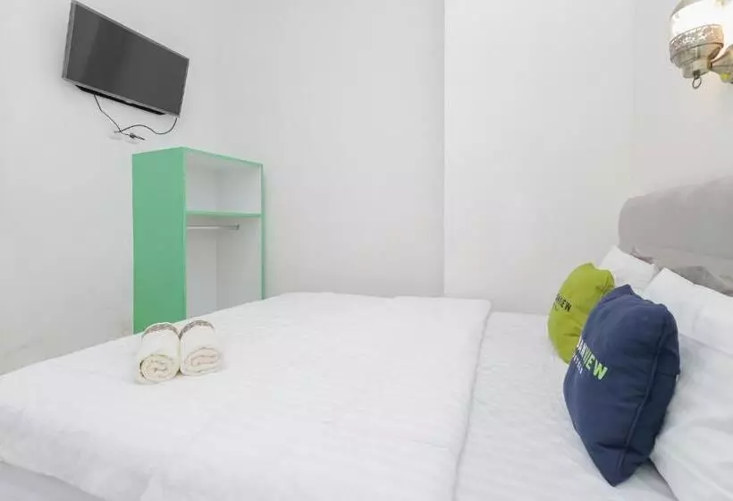 Urbanview Hotel Near Jatim Park 3 By Reddoorz