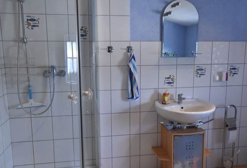 Ferienwohnung In Strandnaehe In Kuehlungsborn