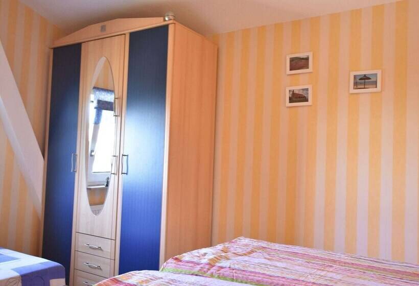 Ferienwohnung In Strandnaehe In Kuehlungsborn