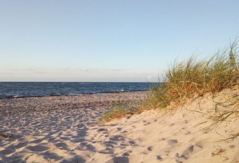 Beautiful Apartment In Proseken With Garden