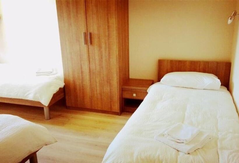 تختخواب و صبحانه Pansion Eden