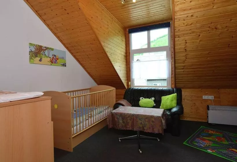 Bright Apartment In The Sauerland With Conservatory Large Terrace And Awning