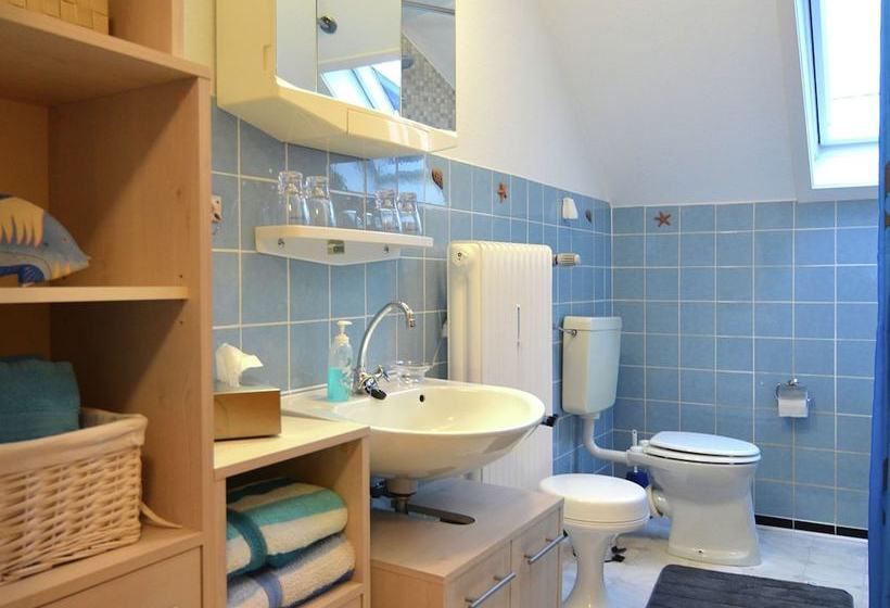 Bright Apartment In The Sauerland With Conservatory Large Terrace And Awning