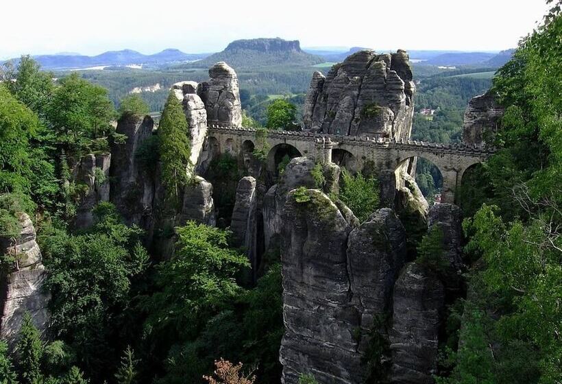 Cosy Apartment With In Pirna With Private Terrace