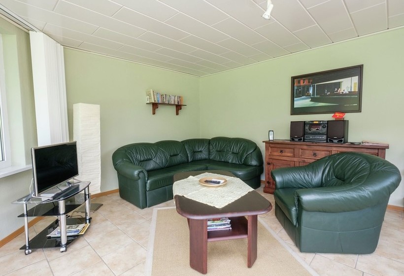 Snug Holiday Home In Quedlinburg Near Forest