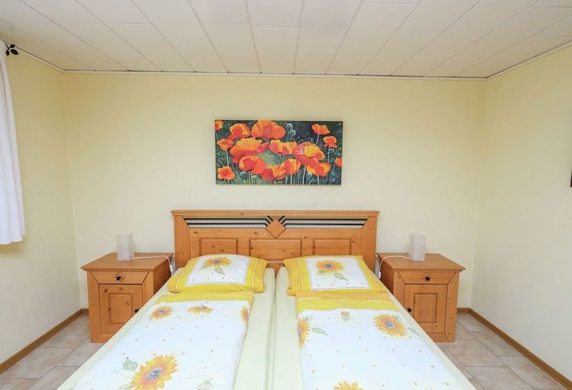 Snug Holiday Home In Quedlinburg Near Forest