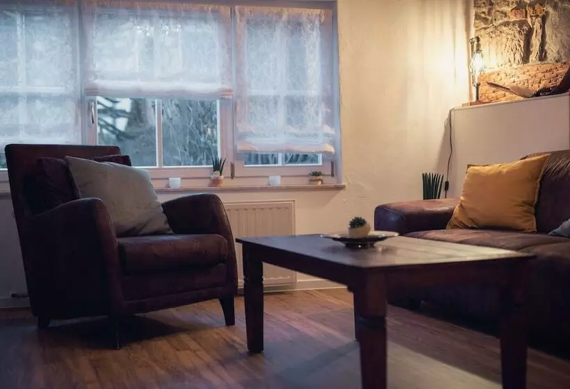 Gesindehaus Bornecke