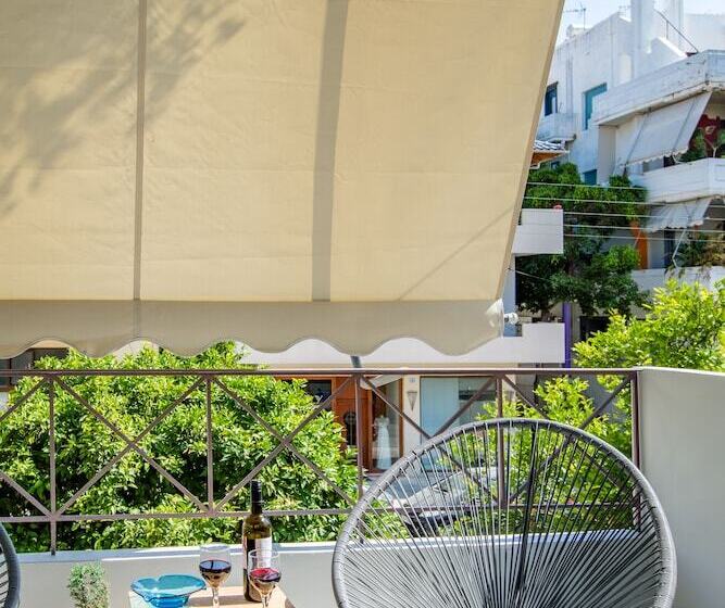 هتل Nautilus Charm Apartment