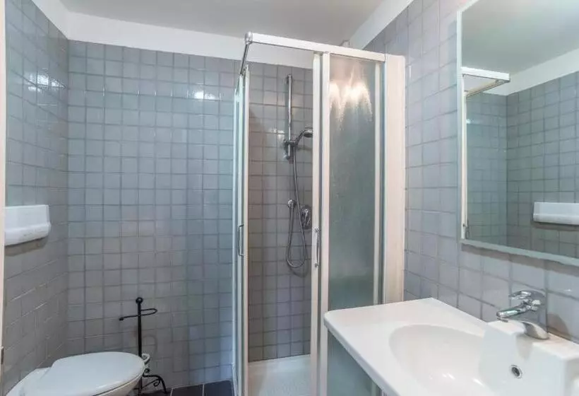 Maaseutuhotelli Agriturismo Le Case Rosse Di Montebuono