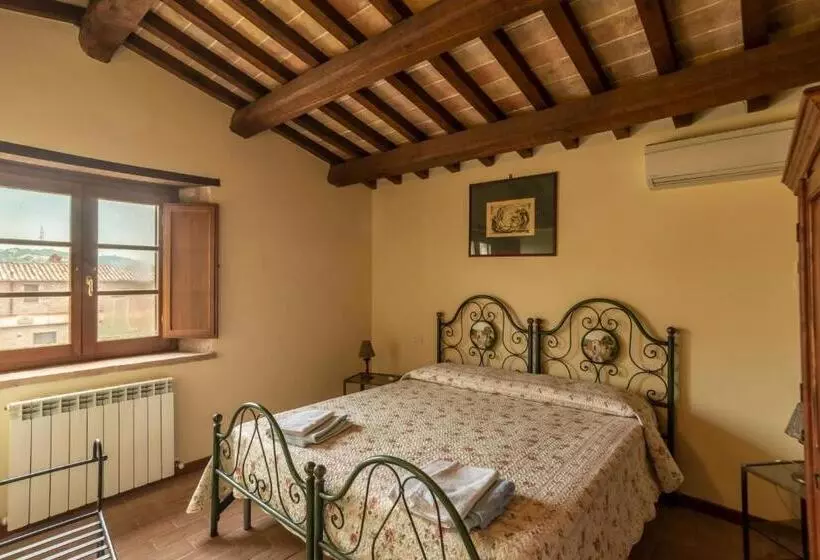 Maaseutuhotelli Agriturismo Le Case Rosse Di Montebuono