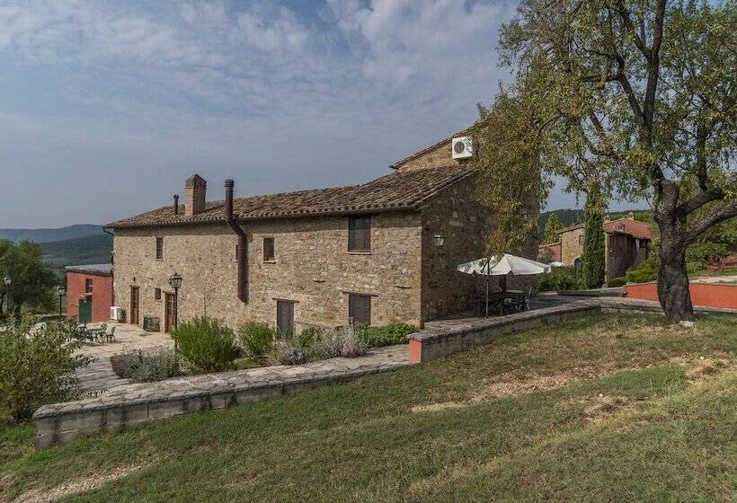 乡村酒店  Agriturismo Le Case Rosse Di Montebuono