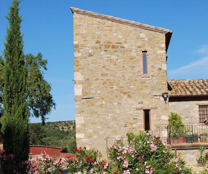 乡村酒店  Agriturismo Le Case Rosse Di Montebuono