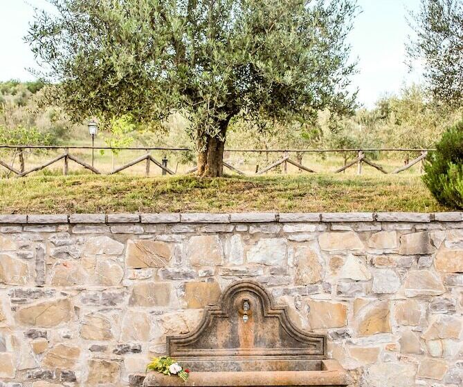 乡村酒店  Agriturismo Le Case Rosse Di Montebuono