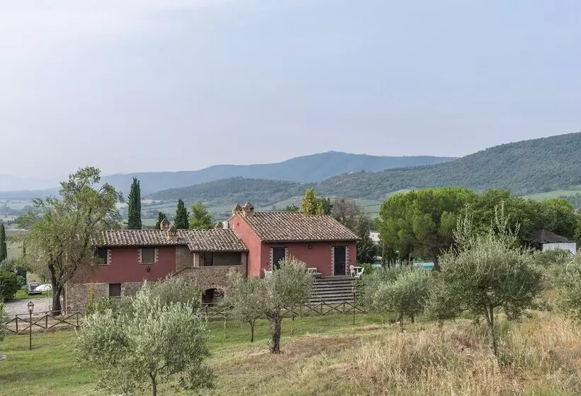 Maaseutuhotelli Agriturismo Le Case Rosse Di Montebuono