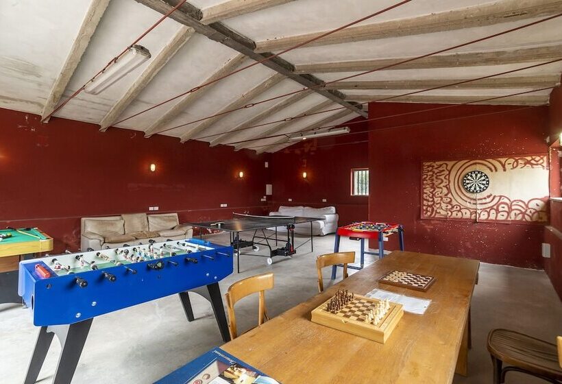 乡村酒店  Agriturismo Le Case Rosse Di Montebuono