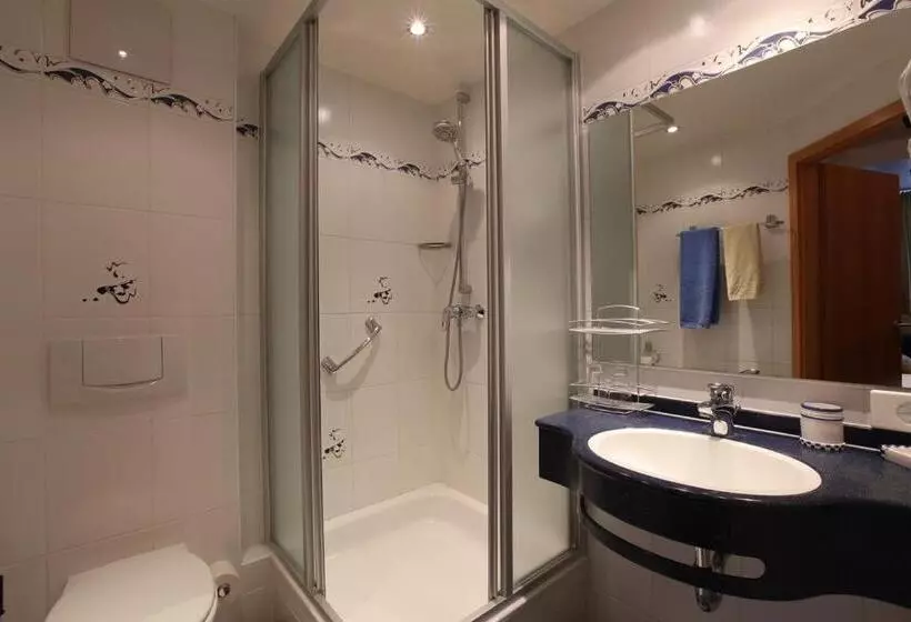 Au P Tit Max   Studios