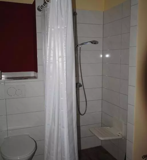 ベッドアンドブレックファースト Gästehaus Howe