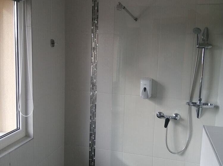 Pensionat Filsdeger Ház Central Rooms & Apartmans