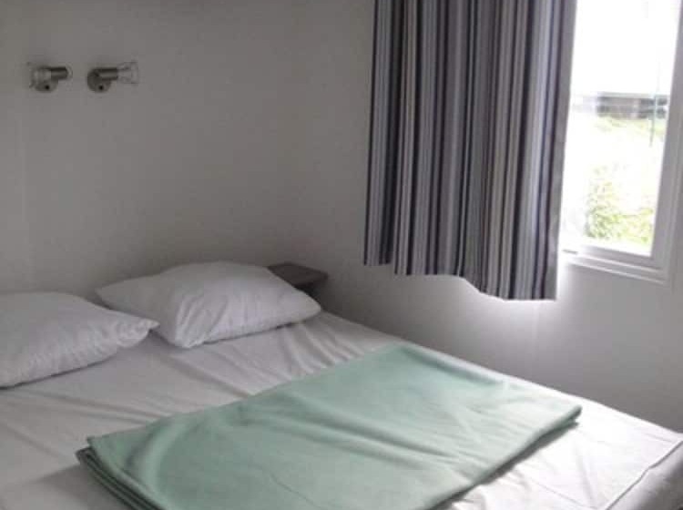 فندق Camping Beaume Giraud