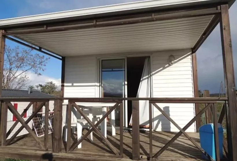 Hotelli Camping Beaume Giraud