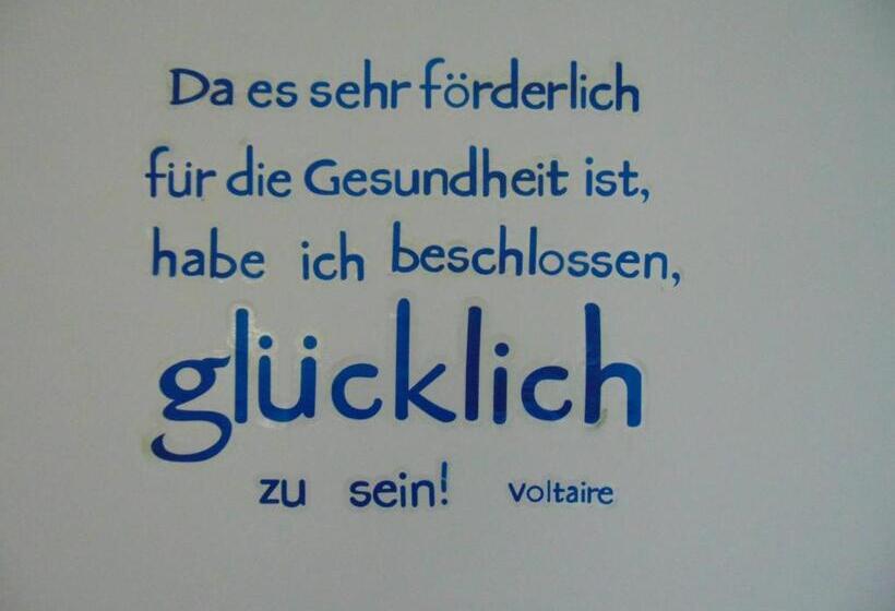 ホテル Haus Adria