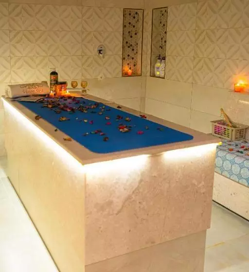 هتل Swiss Belinn Airport Muscat Oman