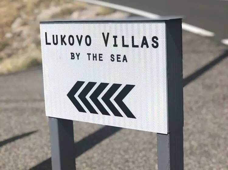 Lukovo Villas
