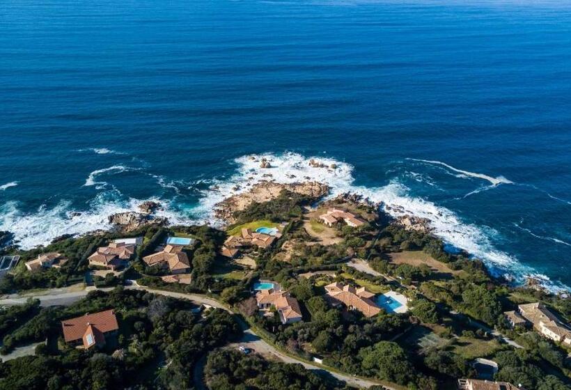 פנסיון A Casa Nostra