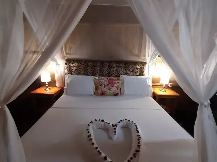 Majatalo Delih Beach Lodge