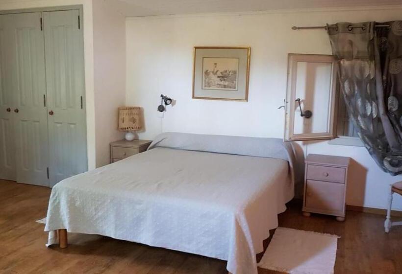 بنسيون Mas Du Kairos